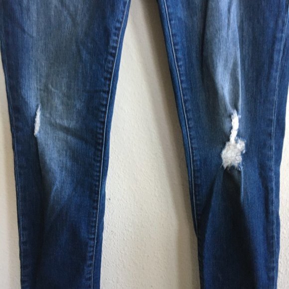 Kut from the Kloth Medium Wash Skinny Jeans Sz. 4 - Picture 6 of 14